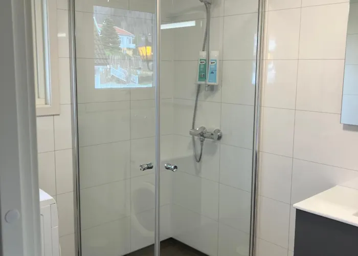 Villa Holmen 2 - Ground Floor Apartment
